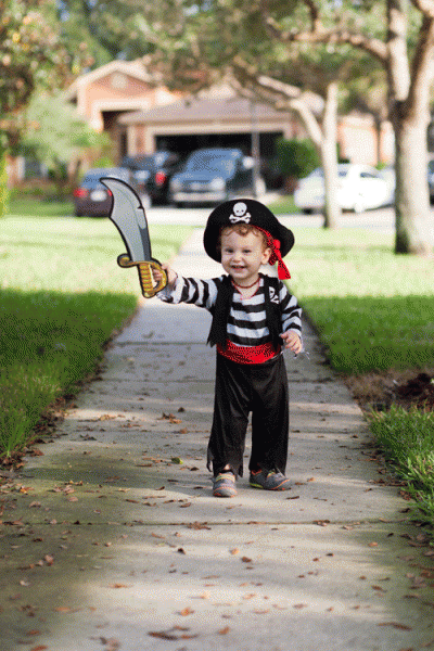 pirate_walk